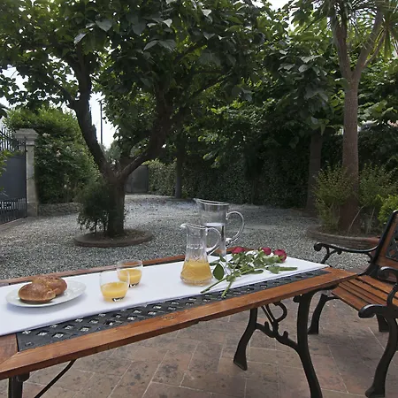 Villamorosa 게스트하우스